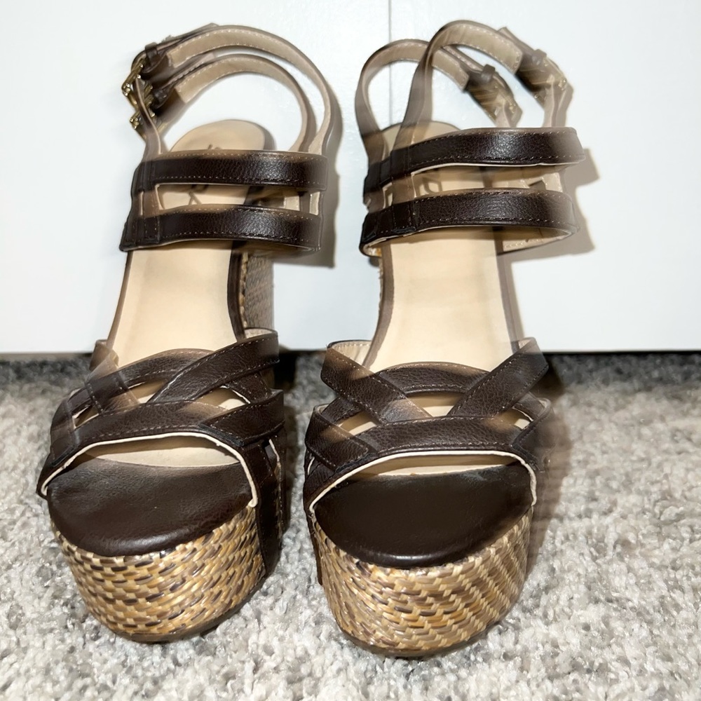 SODA / NWOT Brown Espadrille Platform Sandals / Womens 7.5